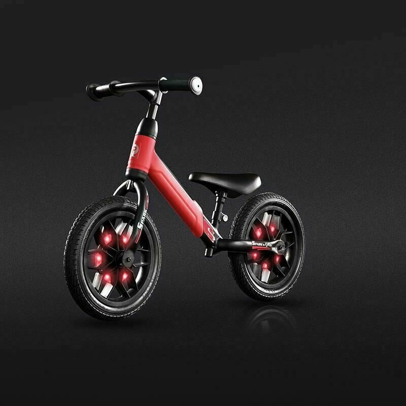 Balance bike QPlay Spark Rosu