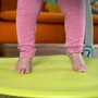Jumper interactiv, Bright Starts, Playful Pond 2 in 1, Scaun rotativ 360, Inaltime reglabila in 3 pozitii, Cu sunete si lumini, Cu 7 jucarii, Cu trambulina detasabila, 88x88 cm, 12 luni+, Multicolor - 10