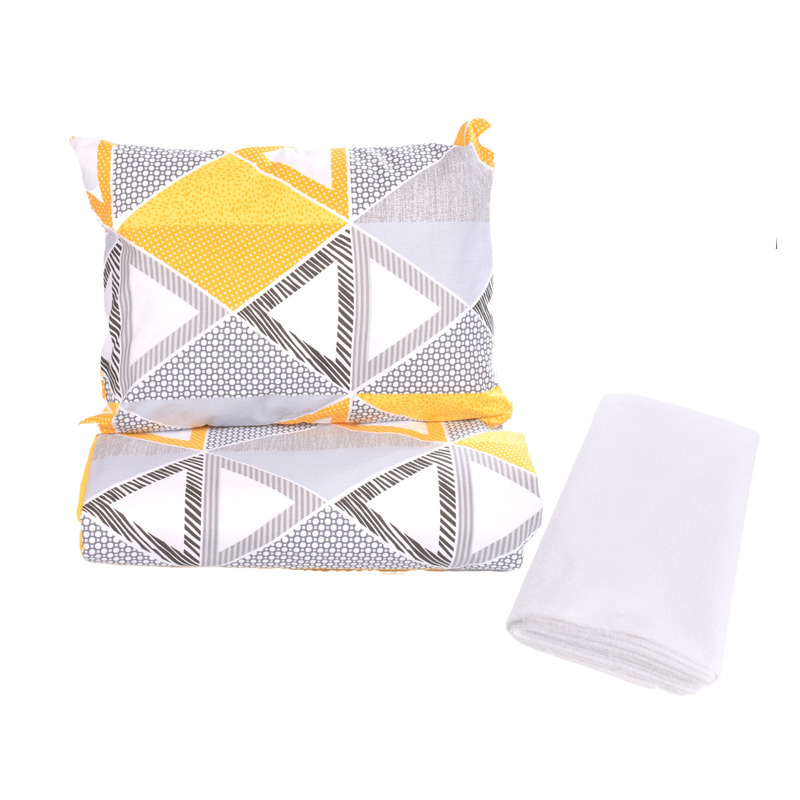 Lenjerie 3 piese model forme geometrice + protectie impermeabila patut 120x60 cm