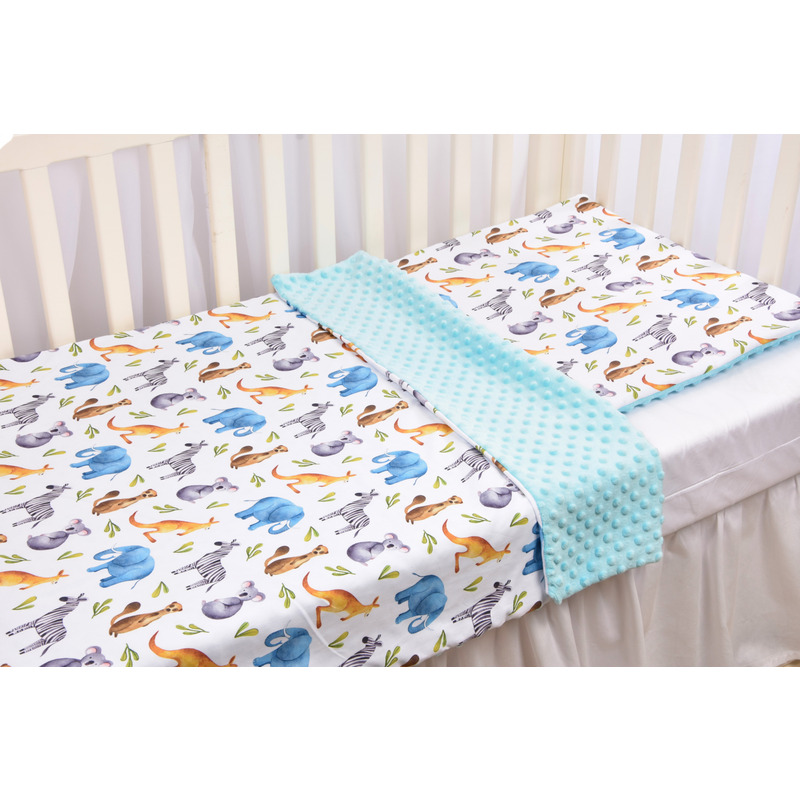 Lenjerie 3 piese patut 120x60 cm model animalute si plus bleu