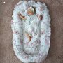 MimiNu - Cosulet bebelus pentru dormit, Baby Cocoon 75x55 cm, Cu volanase, Husa 100% bumbac, Din bumbac certificat Oeko Tex Standard 100, Design, Pink Ballerina - 3