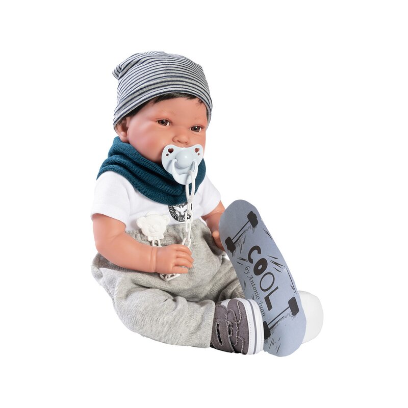 Antonio juan - papusa bebe pipo, nacida cu skateboard, 42 cm,