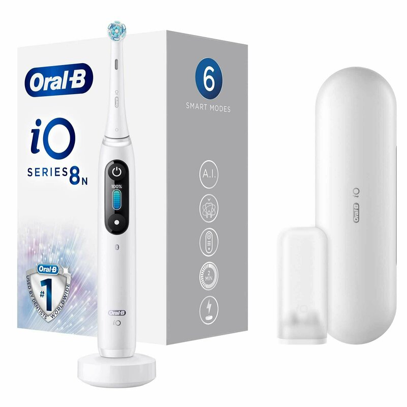 Oral-b - periuta de dinti electrica io8 + 1 capat + suport rezerve + trusa de calatorie alb