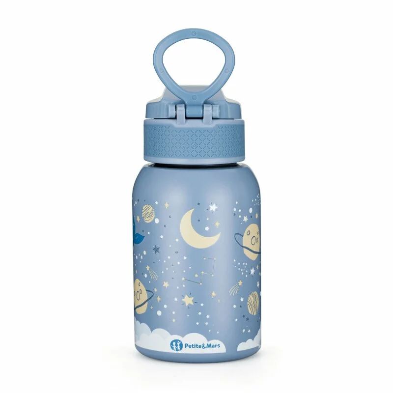 Sticla termos lichide, Petite&Mars, Whale Song, Din otel inoxidabil, Cu mentinere de temperatura calda pana la 12 h, Rece pana la 24 h, 350 ml, Fara BPA, Cu maner de transport, 12 luni+, Alb/Albastru