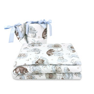 Qmini - Lenjerie patut 3 piese, Cu protectie laterala, Din bumbac certificat Oeko Tex Standard 100, Pentru patut 120x60 cm, Teddy Bear and Friends Blue