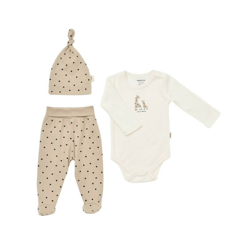 Set 3 piese: body, pantaloni si caciulita girafa, babycosy, 100% bumbac organic (marime: 0-3 luni)