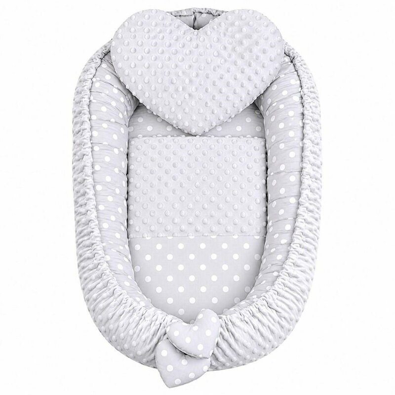 Set 3 piese, New Baby, Luxury, Baby Nest, Cu paturica si pernuta in forma de inima, Minky Heart Grey