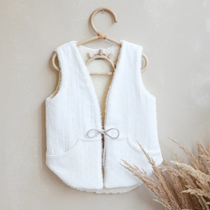 Babyly - vesta pentru fetita, reversibila, dublat, bumbac brodat ecru si tesatura bucle crem, teddy by , 92 98, 1-3 ani