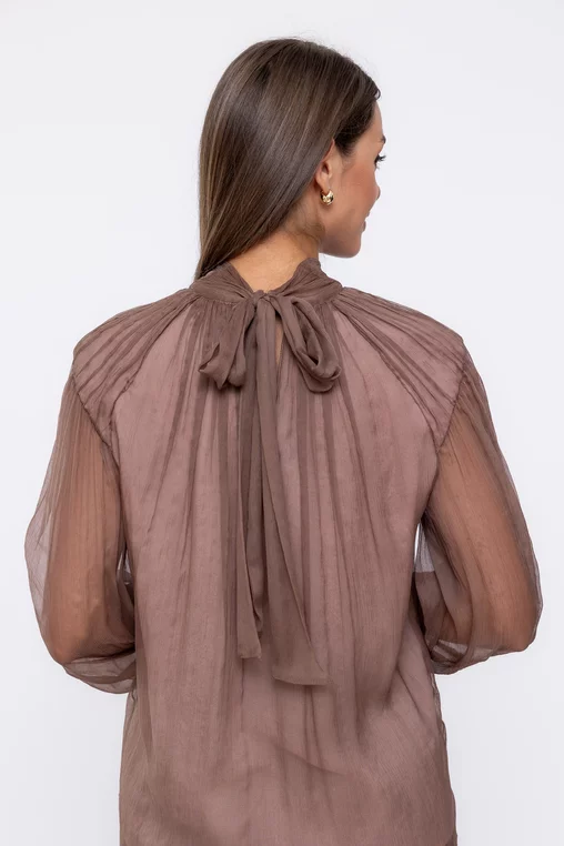 Bluză Caramel elegantă mătase naturală cu creți decorativi mocha B4537 thumbnail picture - 
