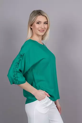 Bluza casual din vascoza cu volan decorativ verde B4309