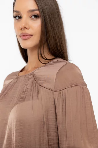 Bluză lejeră cu piping mocha B4538
