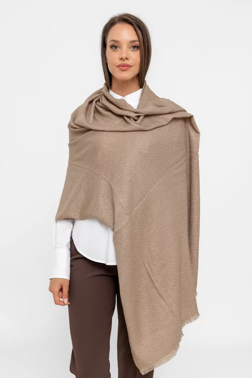 Eșarfă maxi cu fir lurex bej EGK0808 thumbnail picture - 