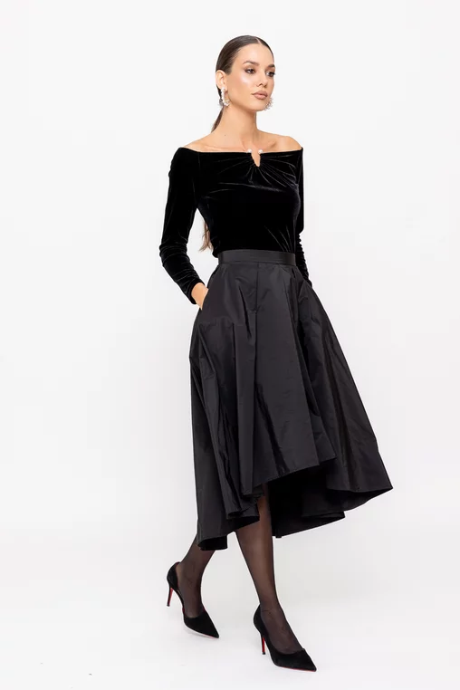 Fustă Caramel elegantă din tafta cu croială asimetrică neagră F3514 thumbnail picture - 