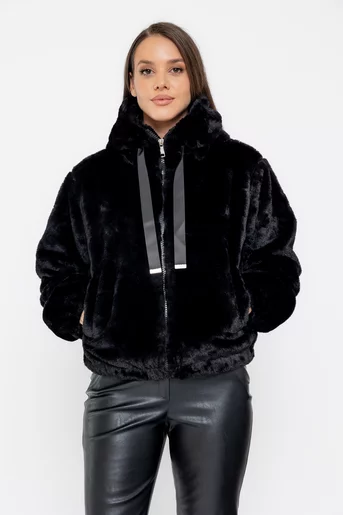 Jachetă scurtă din blană cu glugă neagră JFI1003