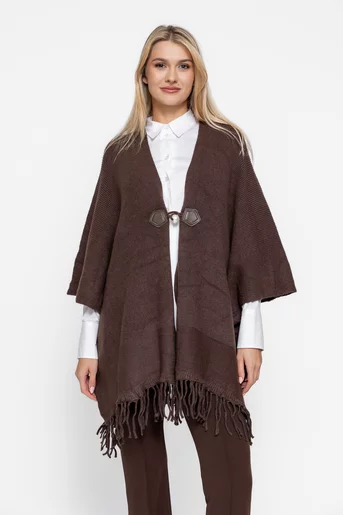 Poncho tricotat cu nasture perlă maro JLA1005