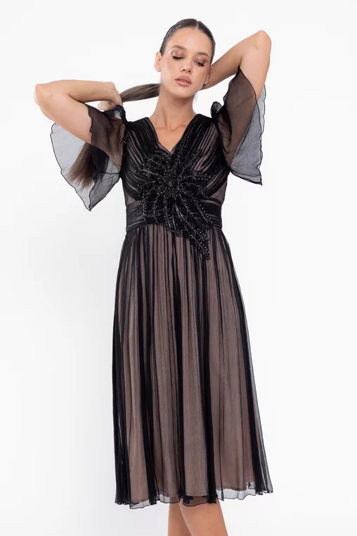 Rochie Caramel elegantă mătase naturală cu aplicație florală neagră R8568 thumbnail picture - 