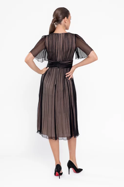 Rochie Caramel elegantă mătase naturală cu aplicație florală neagră R8568 thumbnail picture - 