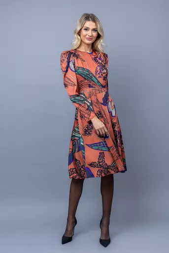 Rochie eleganta cu umeri bufanti caramizie R8349