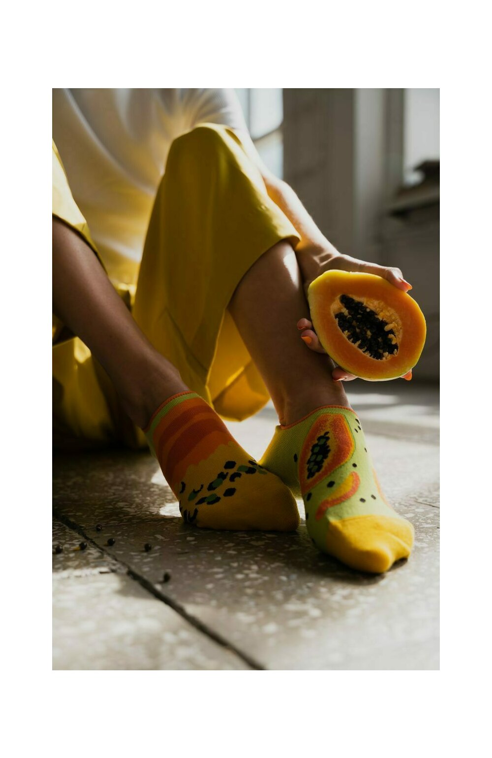 Talpici dama – Sosete dama – din bumbac, cu model asimetric – Happy socks – More S005-001 Papayas carouri imagine noua 2022