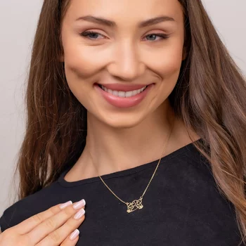 Anya Szívében Nyaklánc - Anya és Gyermekei Kezdőbetűkkel - 18K Sárga Aranyozott 925 Sterling Ezüst - Körkapocs