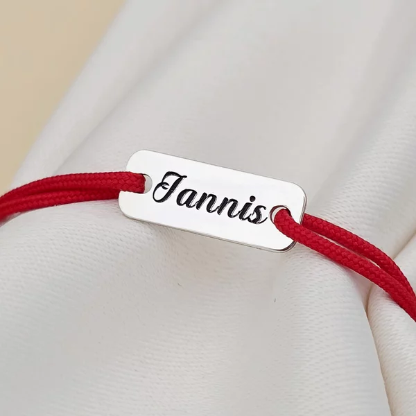 Baba Karkötő - 925 Sterling Ezüst Név Lemez  - Piros Zsinór