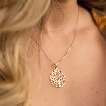 Életfa Nyaklánc - Személyre Szabott Nevekkel -  18K Sárga Aranyozott 925 Sterling Ezüst - Körkapocs
