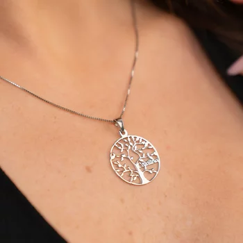 Életfa Nyaklánc - Személyre Szabott Nevekkel -  925 Sterling Ezüst - Körkapocs