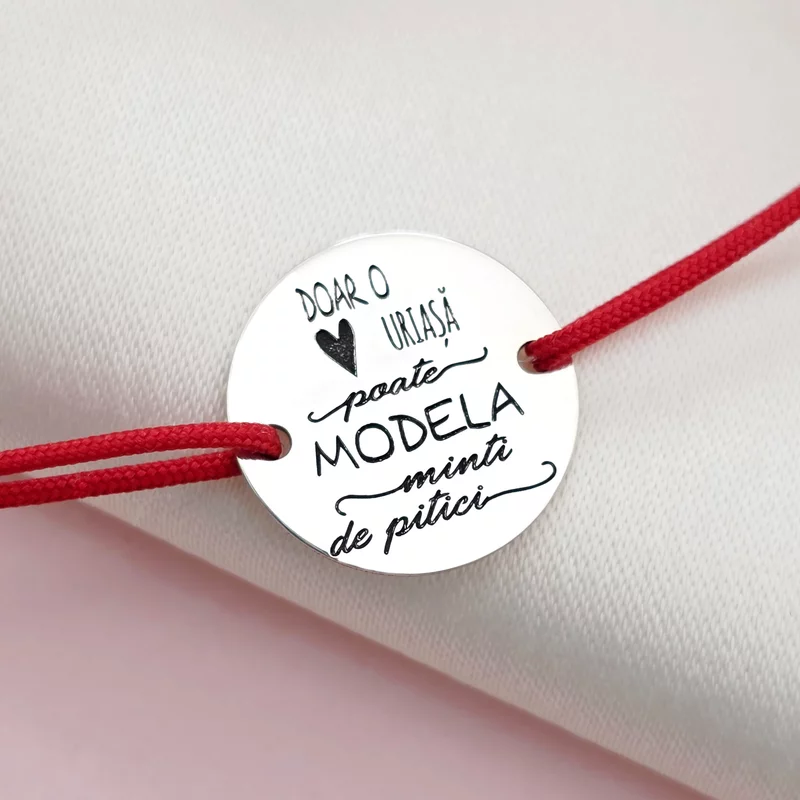 Ezüst Érme Pedagógus Karkötő állítható zsinórral