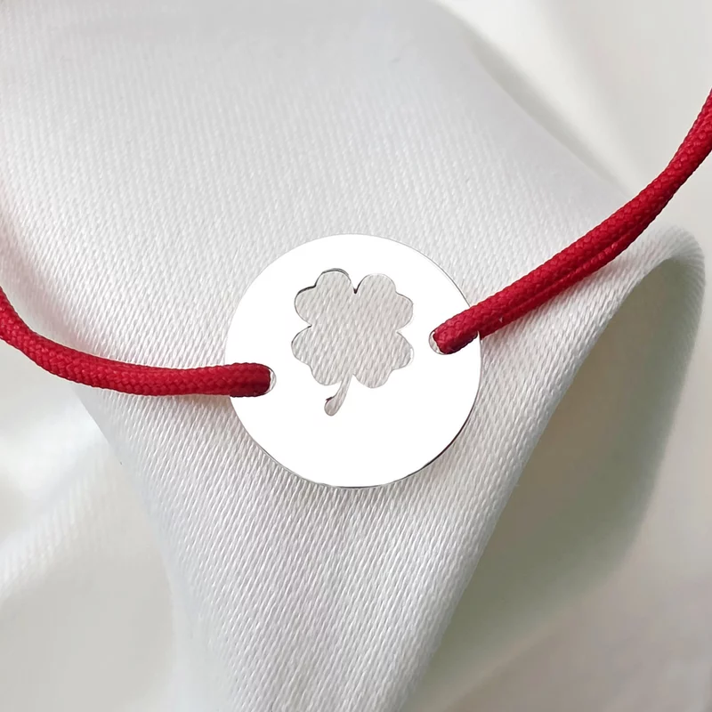 Érme Karkötő - Kivágott Lóhere és Név - 12 mm - Sterling Ezüst - Állítható Zsinór