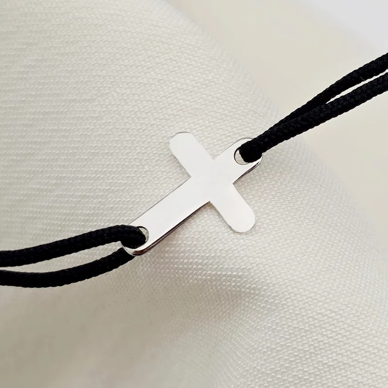 Kereszt Karkötő - 14K Fehér Arany - Állítható Zsinórral