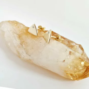 Háromszög Fülbevaló - 14K Sárga Arany - Természetes Gyémánt - Stekkeres