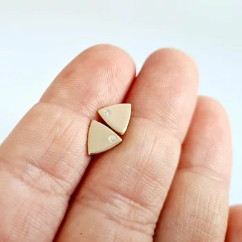 Háromszög Fülbevaló - 14K Sárga Arany - Természetes Gyémánt - Stekkeres