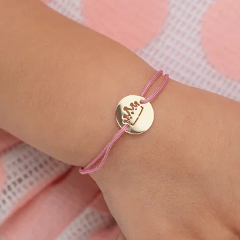 Hercegnő Karkötő - 12 mm Érme Névvel - 18K Sárga Aranyozott Sterling Ezüst - Állítható Méret - Különböző Színű Zsinór