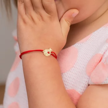 Katicabogár Karkötő - 18K Sárga Aranyozott 925 Sterling Ezüst Katica - Swarovski Kristály - Állítható Méretű Zsinór