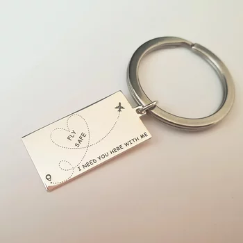 Kulcstartó, gravírozott utazási szimbólummal és szöveggel - Ezüst 925