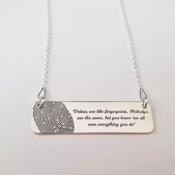 Lánc függőlappal, lenyomattal és gravírozott szöveggel - Ezüst 925