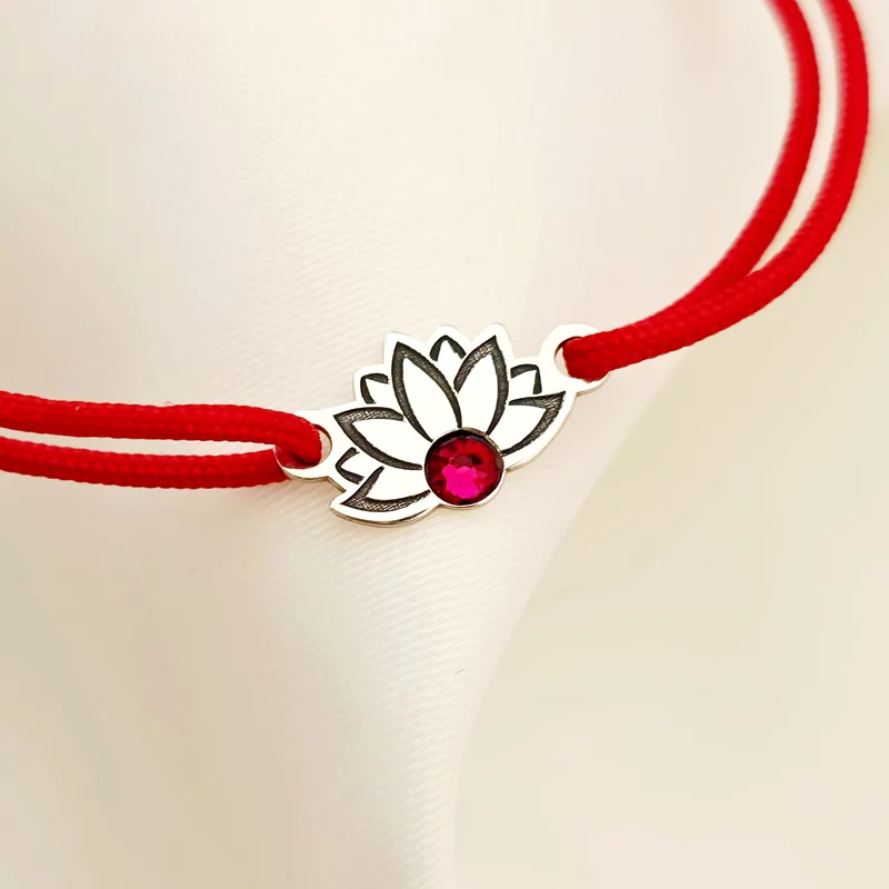 Ezüst Lótuszvirág Karkötő Swarovski kristállyal és állítható zsinórral