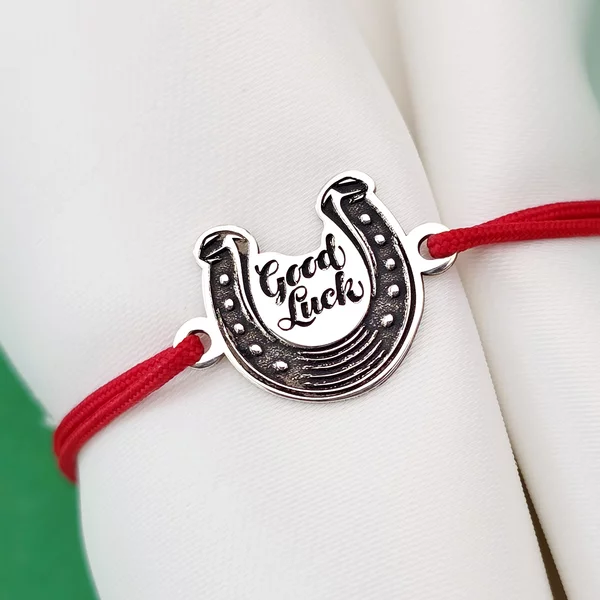 Patkó karkötő - Good Luck - Ezüst 925, állítható zsinór