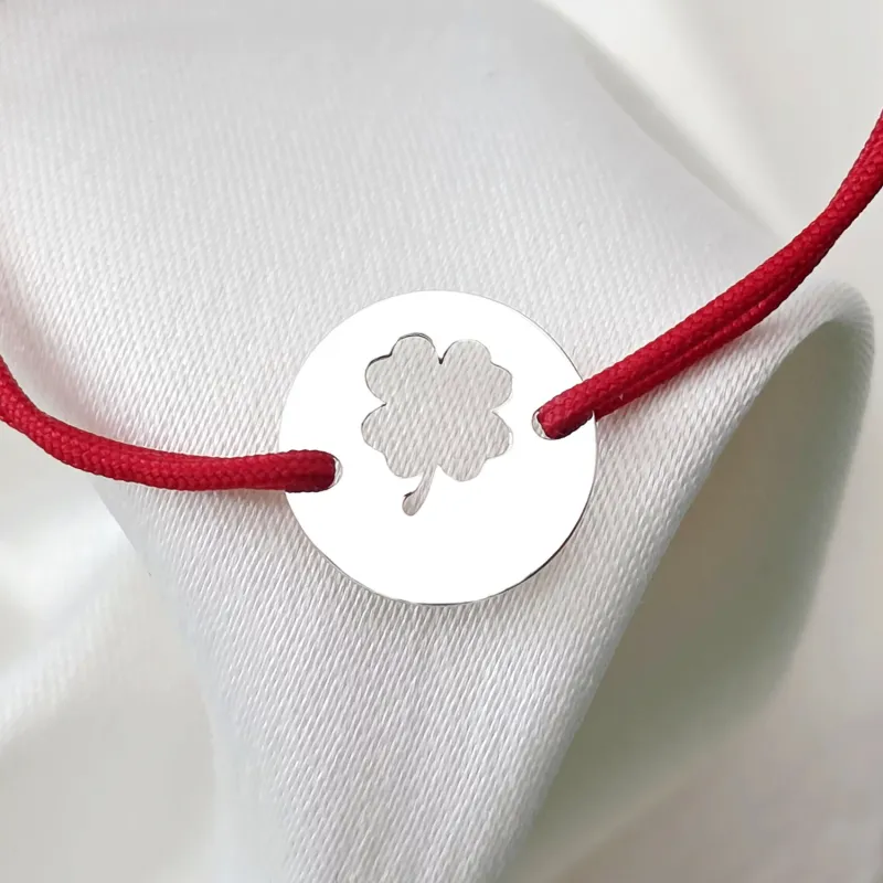 Érme Karkötő - Kivágott Lóhere és Név - 12 mm - Sterling Ezüst - Állítható Zsinór