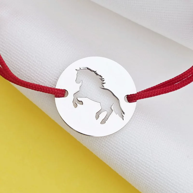 Személyre szabott karkötő - 15 mm-es érme - Kivágott ló - Ezüst 925 - állítható zsinór