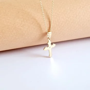 14K Kereszt Nyaklánc Gyémánttal
