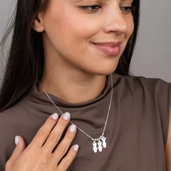 Szemünk Fényei Nyaklánc – Gyerekek Gravírozott Nevek és Gyöngyök – 925 Sterling Ezüst