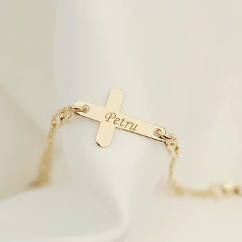 Bratara Cruciulita de 15 mm - Nume gravat - Aur Galben 14K - Cu lantisor fata/baiat