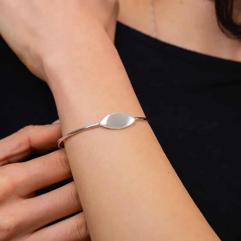 Bratara model fix - Pandantiv oval personalizat - Argint 925 picture - 2