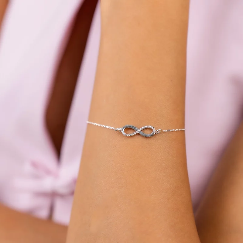 Bratara infinit decorat cu Zirconii albe  - Argint 925 - Lant bratara dama picture - 6