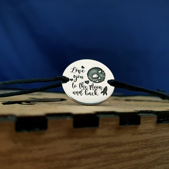 Bratara Love you to the moon and back – Argint 925, snur negru 925