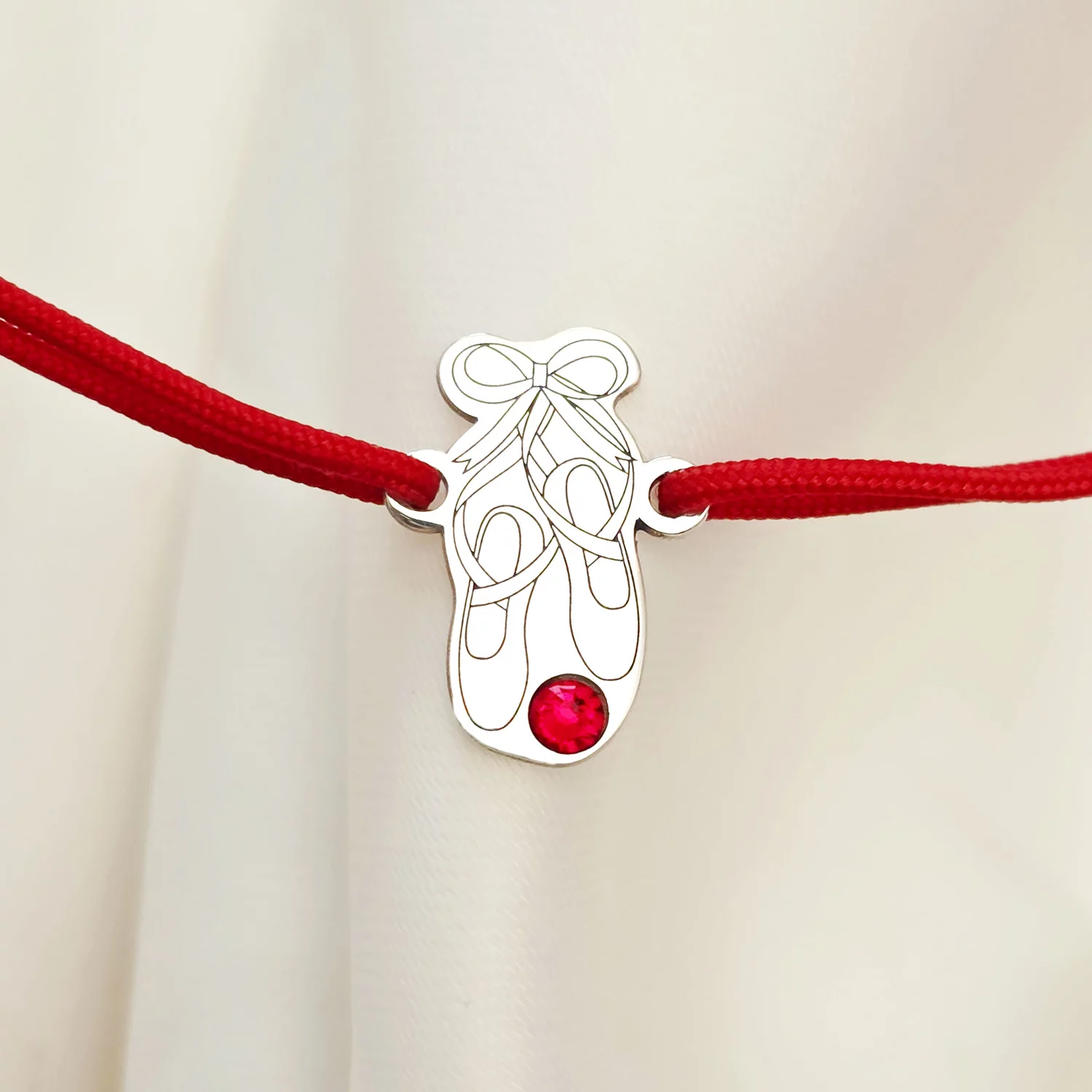 Bratara Papucii Balerinei - Poante - Argint 925, cristal Swarovski si snur reglabil