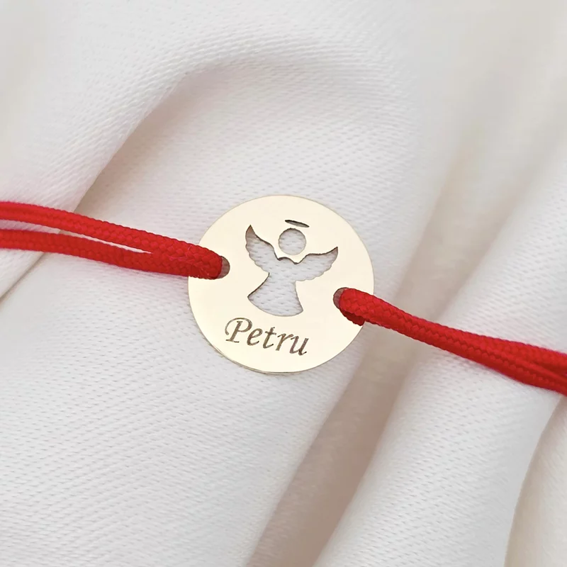 Bratara personalizata - Banut 10 mm - Inger pazitor decupat cu aripi deschise - Aur Galben 14 K - Snur reglabil