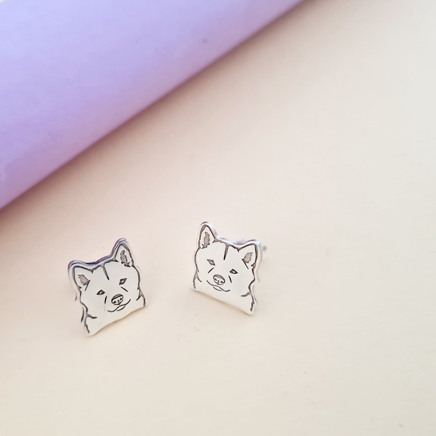 Cercei Akita Japonez - Argint 925, surub