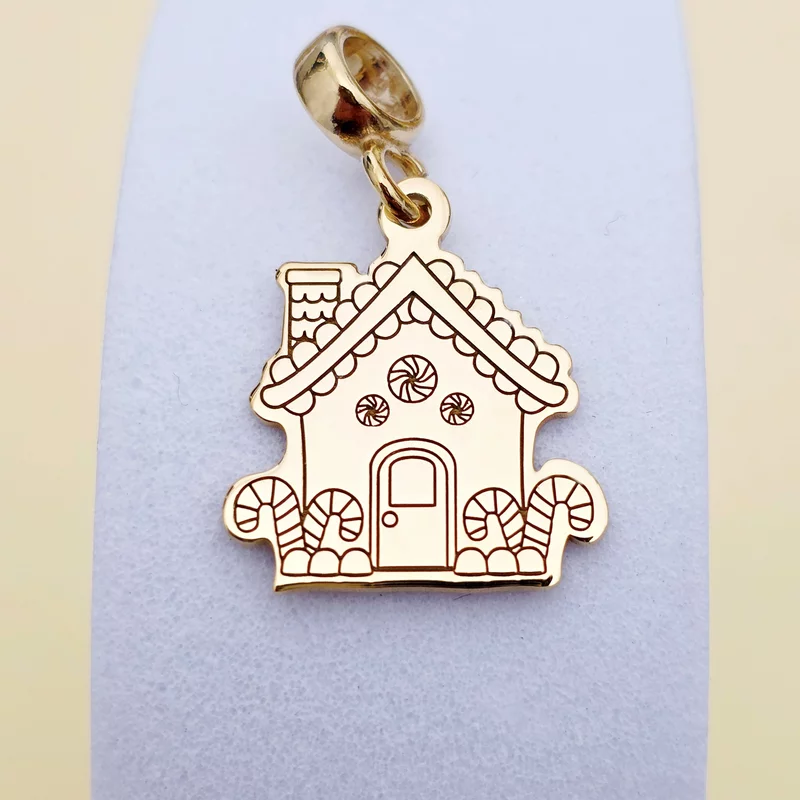 Charm personalizat Craciun - Casa de turta dulce - Argint 925 placat cu Aur galben 18K picture - 2